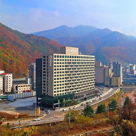 Jeongseon Intoraon Hotel מראה חיצוני תמונה