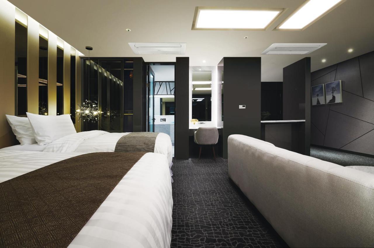 Jeongseon Intoraon Hotel מראה חיצוני תמונה