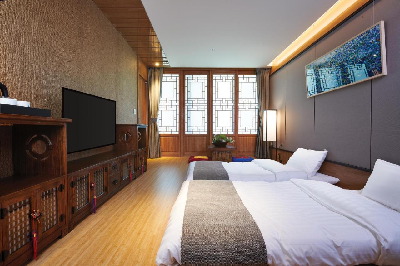 Jeongseon Intoraon Hotel מראה חיצוני תמונה