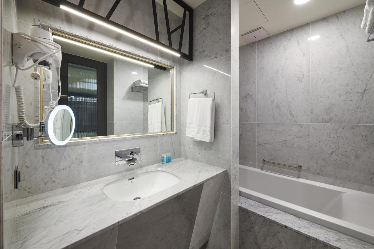 Jeongseon Intoraon Hotel מראה חיצוני תמונה