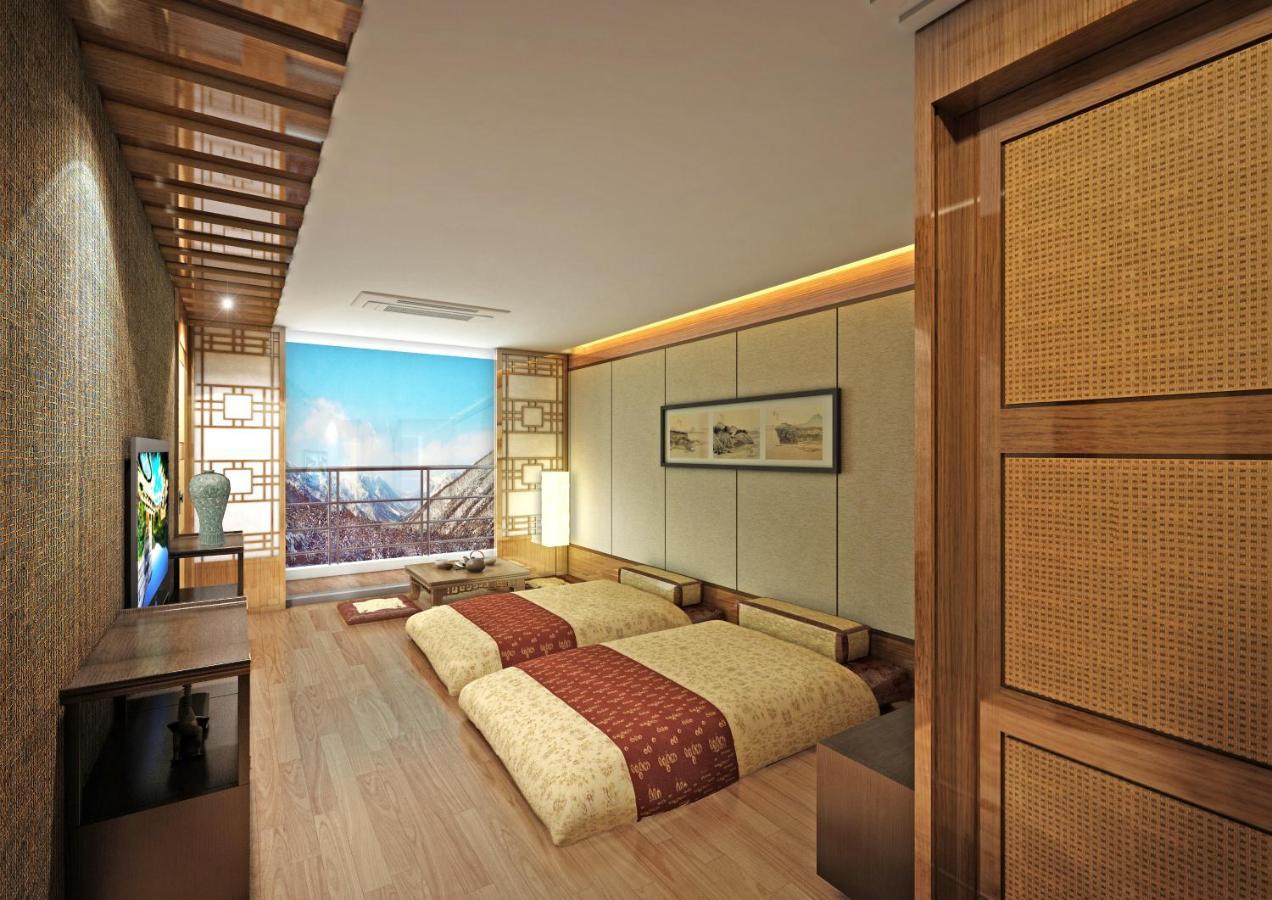 Jeongseon Intoraon Hotel מראה חיצוני תמונה
