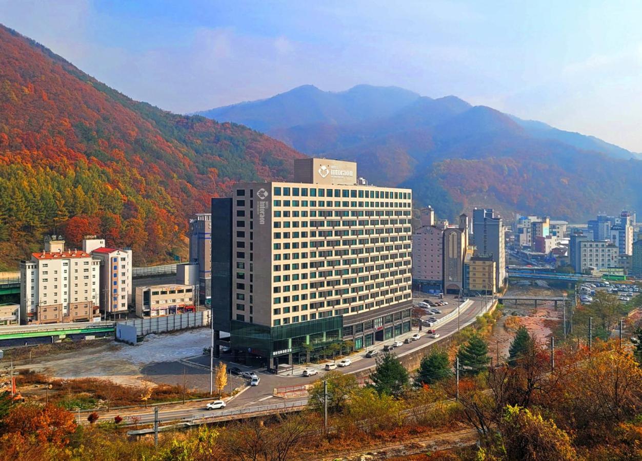 Jeongseon Intoraon Hotel מראה חיצוני תמונה