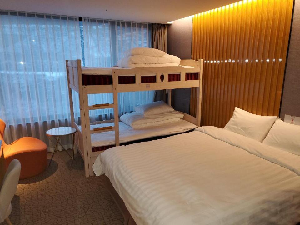 Jeongseon Intoraon Hotel מראה חיצוני תמונה