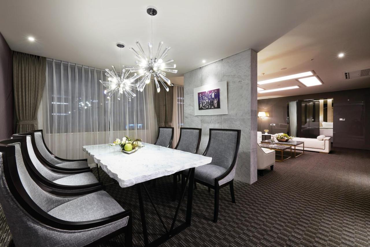 Jeongseon Intoraon Hotel מראה חיצוני תמונה